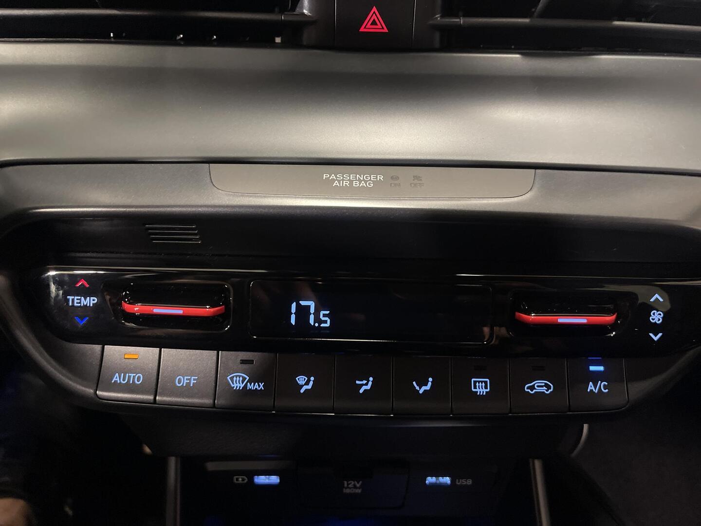 HYUNDAI i20 Hatchback 2022