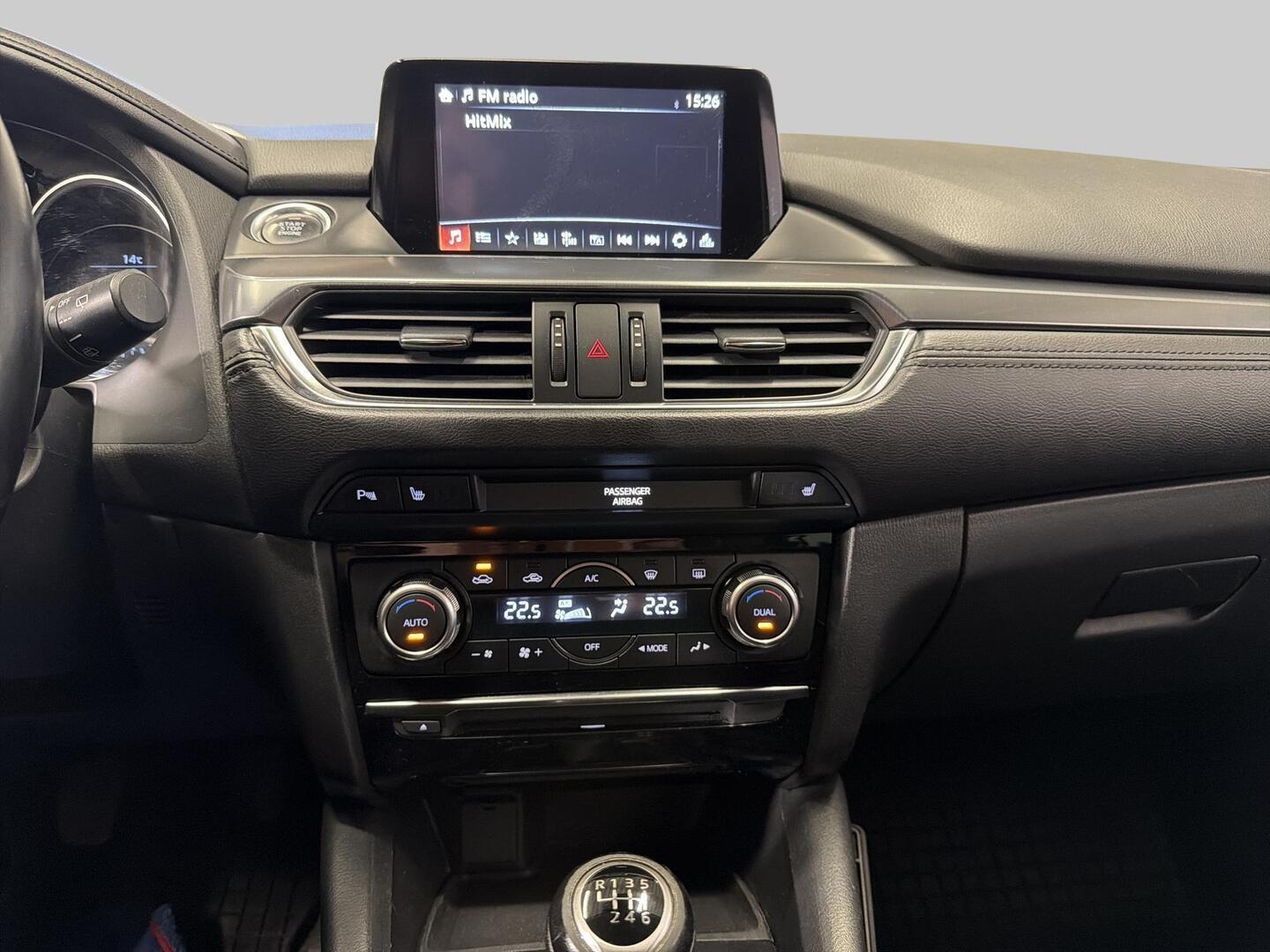 MAZDA Mazda6 2015