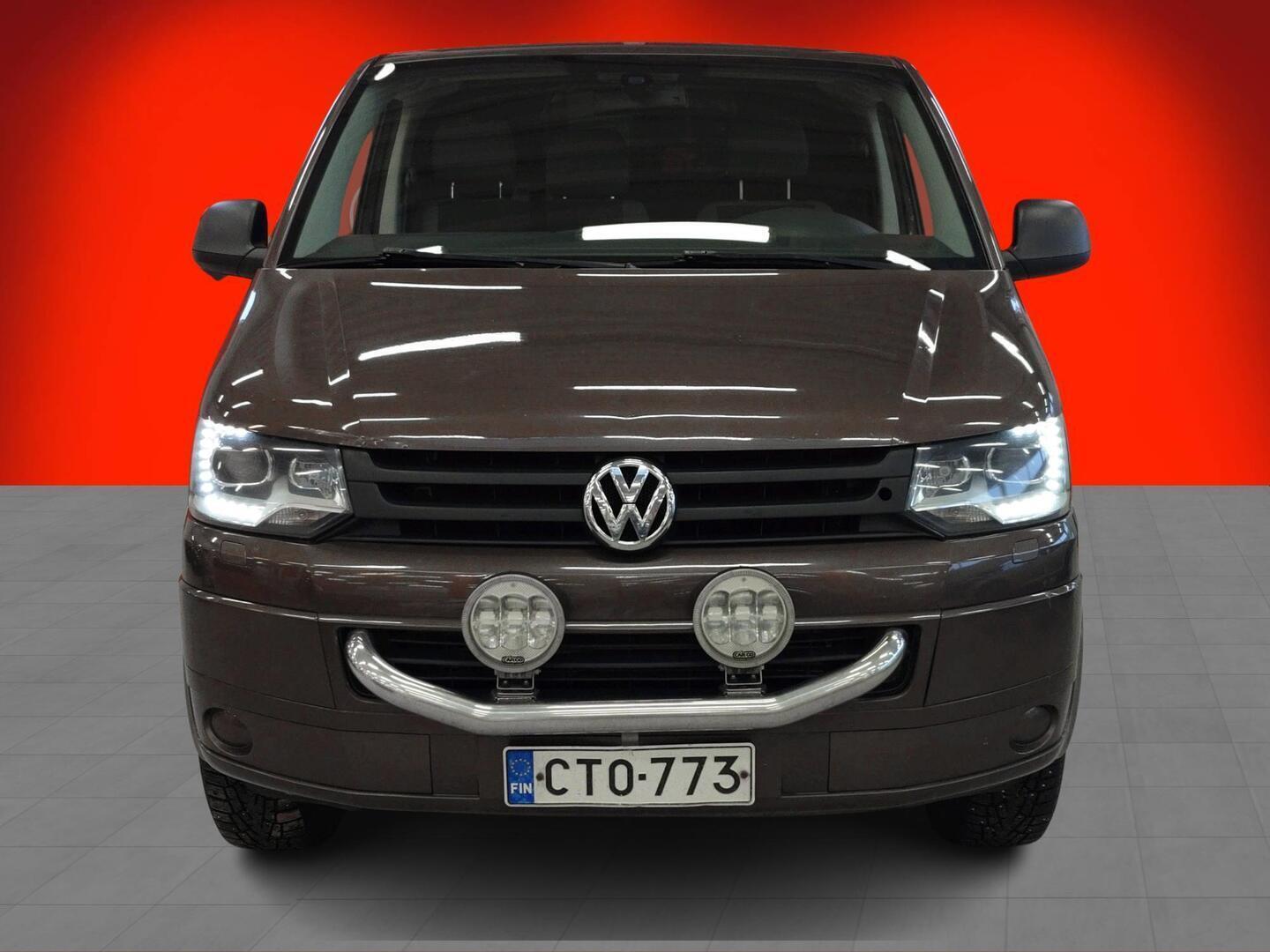 VOLKSWAGEN Transporter 2015