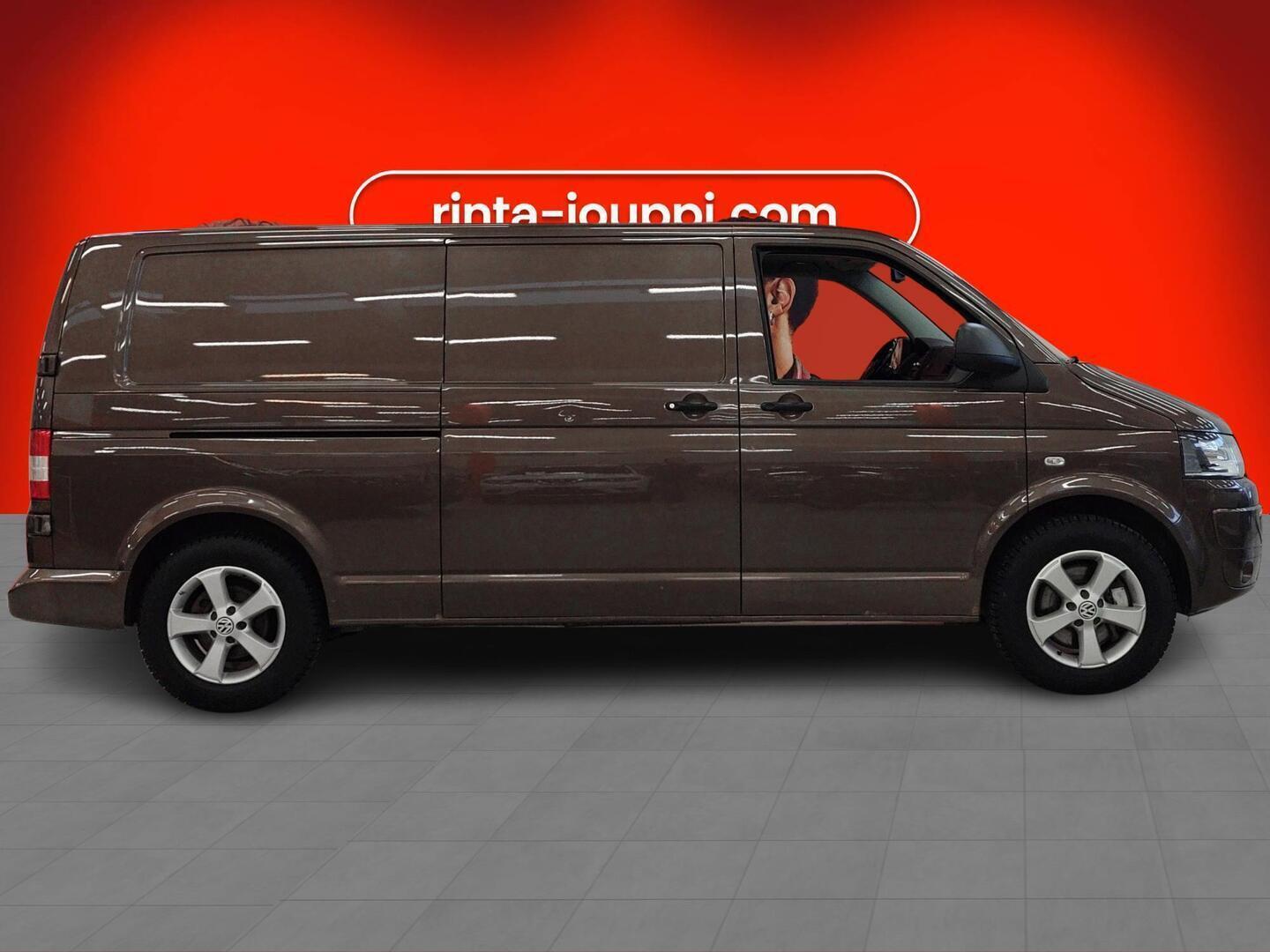 VOLKSWAGEN Transporter 2015