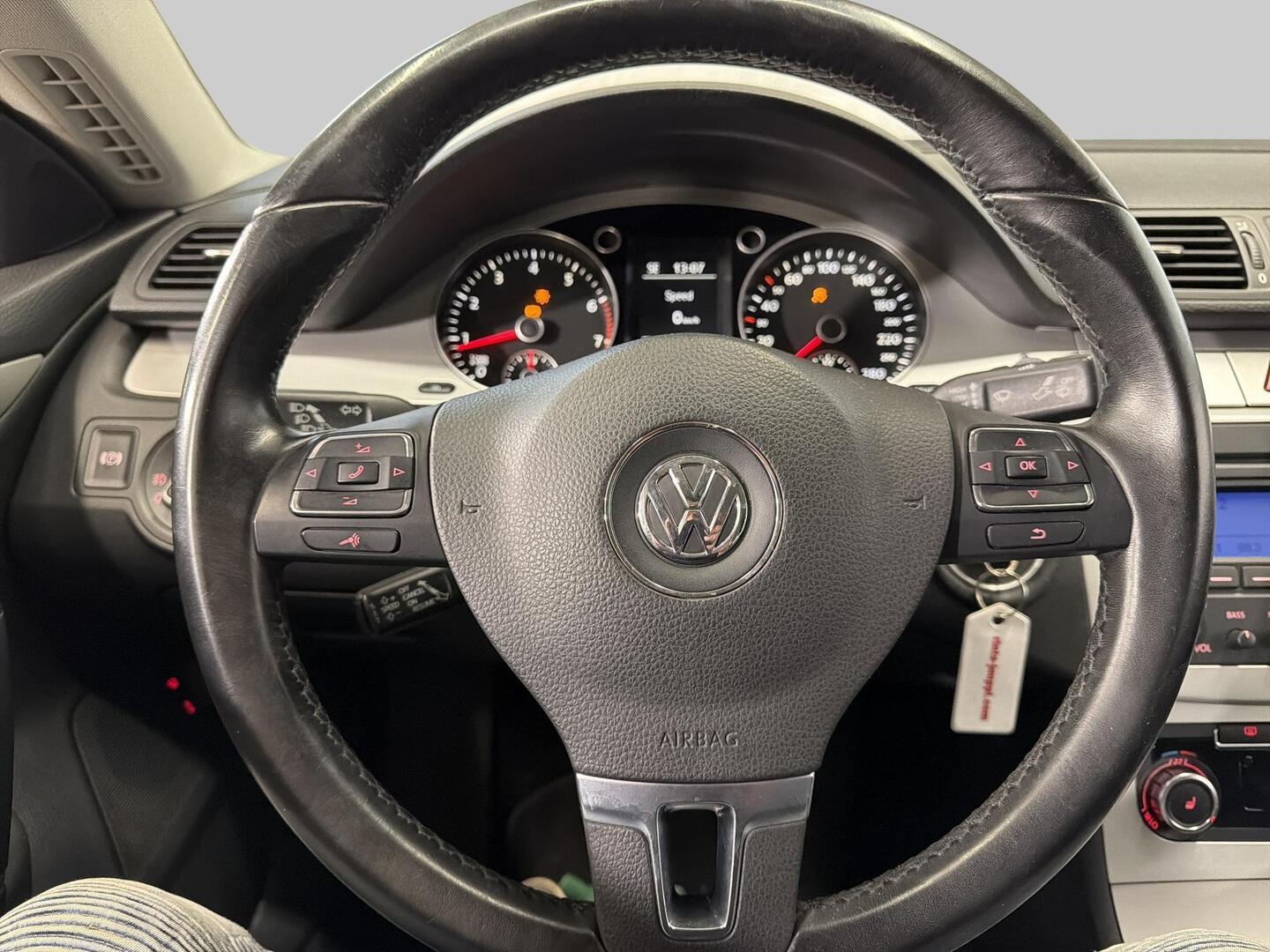 VOLKSWAGEN Passat CC 2009