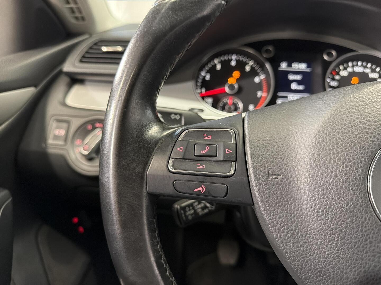 VOLKSWAGEN Passat CC 2009