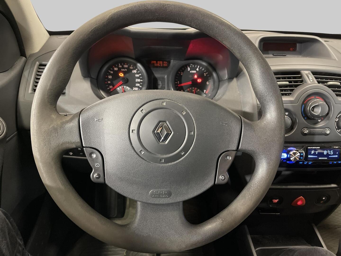 RENAULT Megane 2005