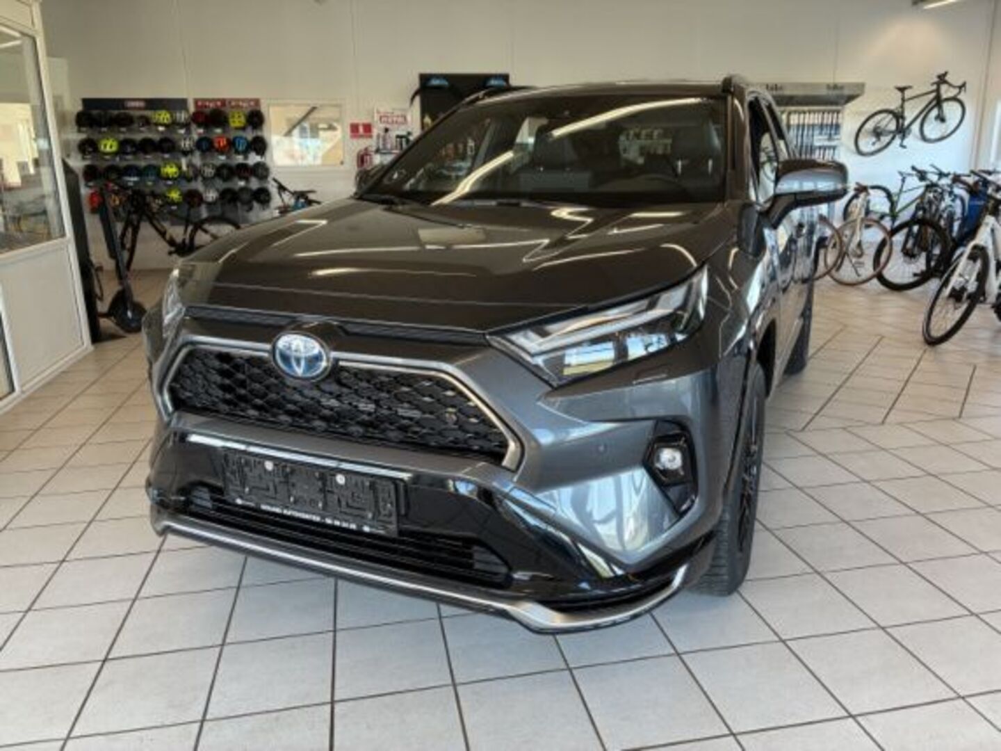 TOYOTA RAV4 PLUG-IN 2024