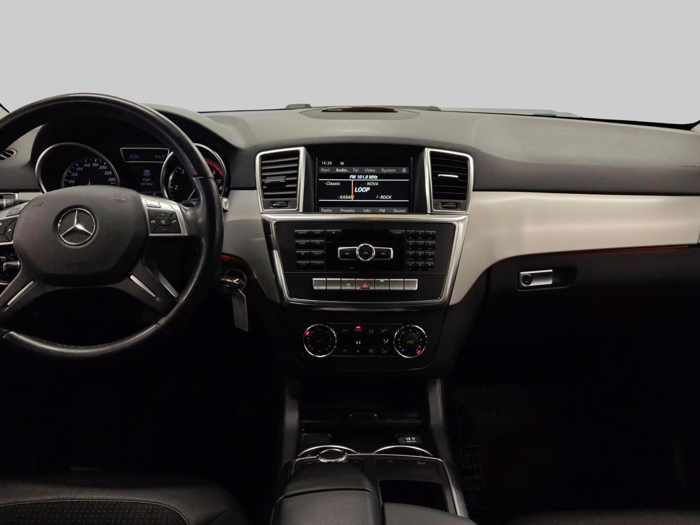 MERCEDES-BENZ ML 2012