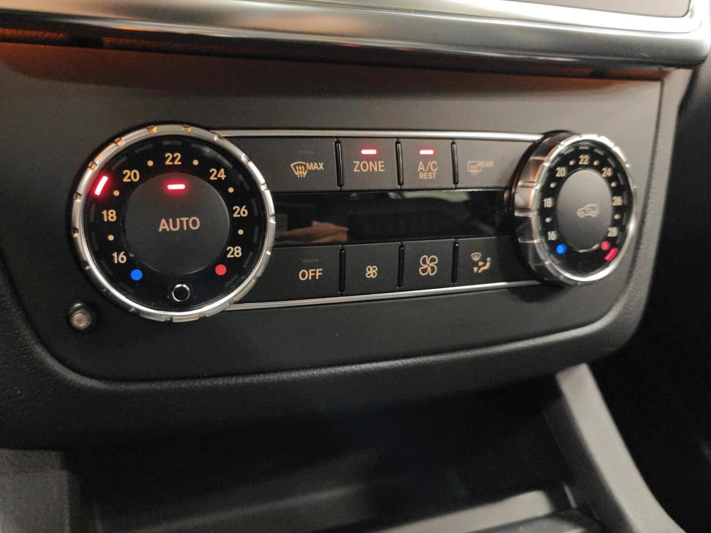 MERCEDES-BENZ ML 2012