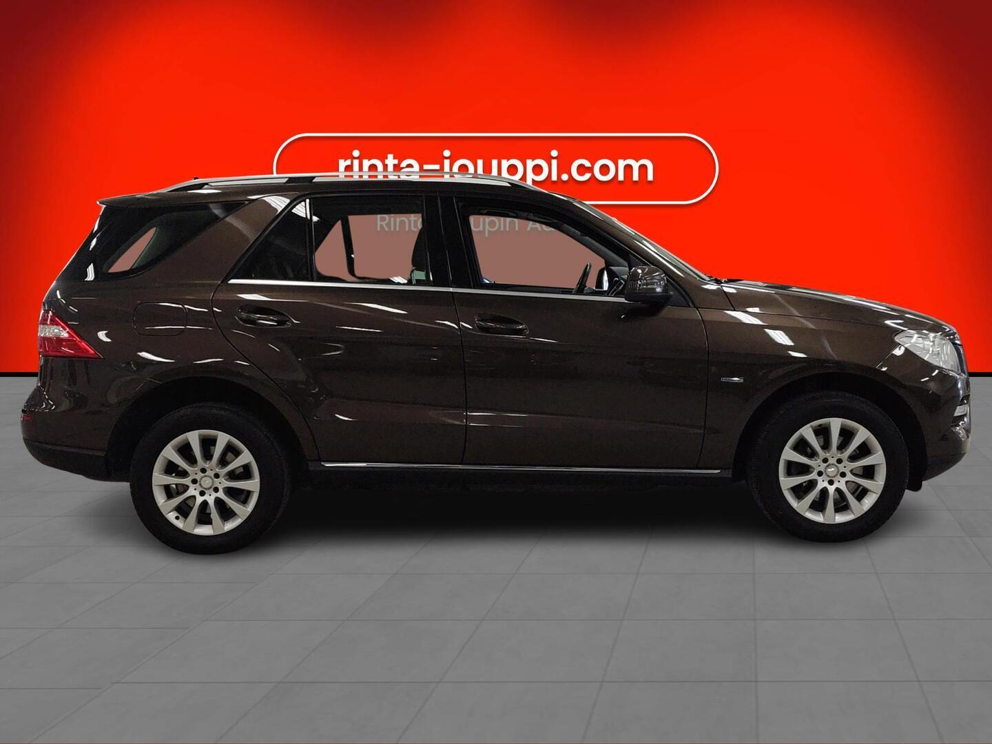 MERCEDES-BENZ ML 2012