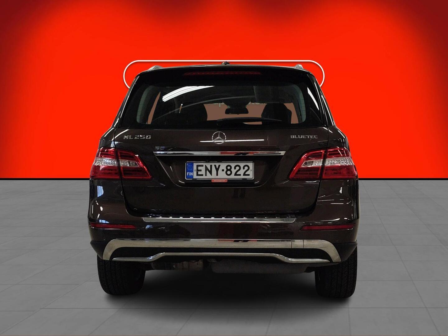 MERCEDES-BENZ ML 2012