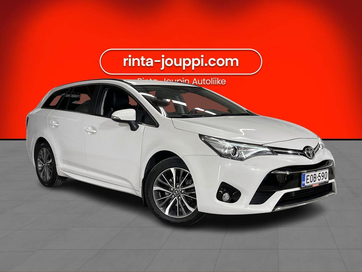 TOYOTA Avensis 2017