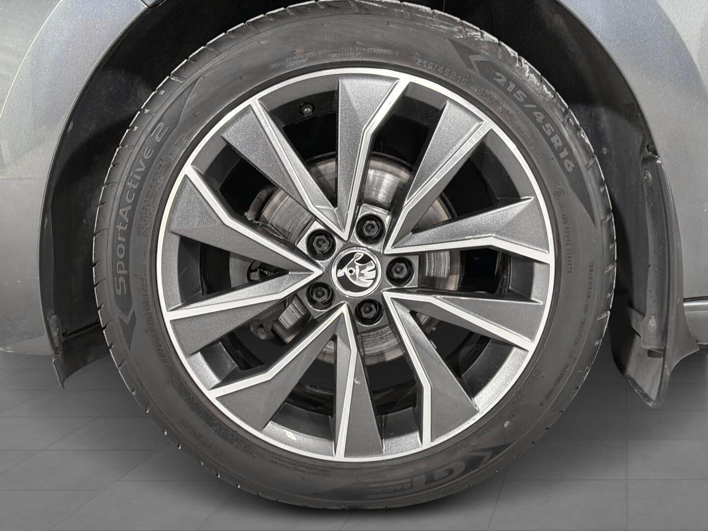 SKODA Rapid 2017