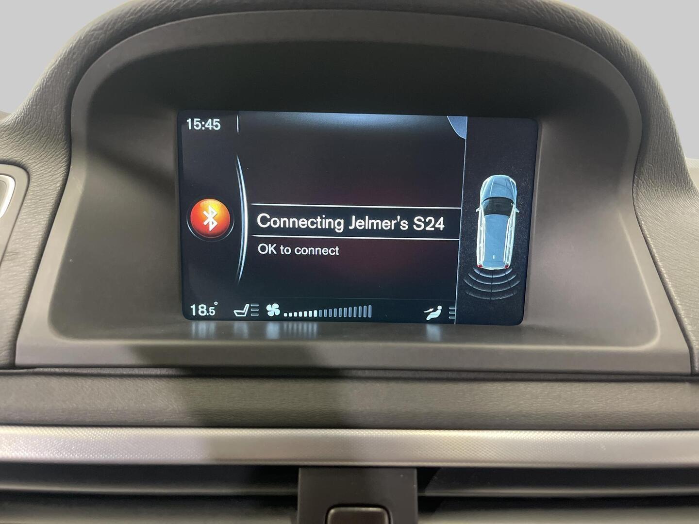 VOLVO V70 2014