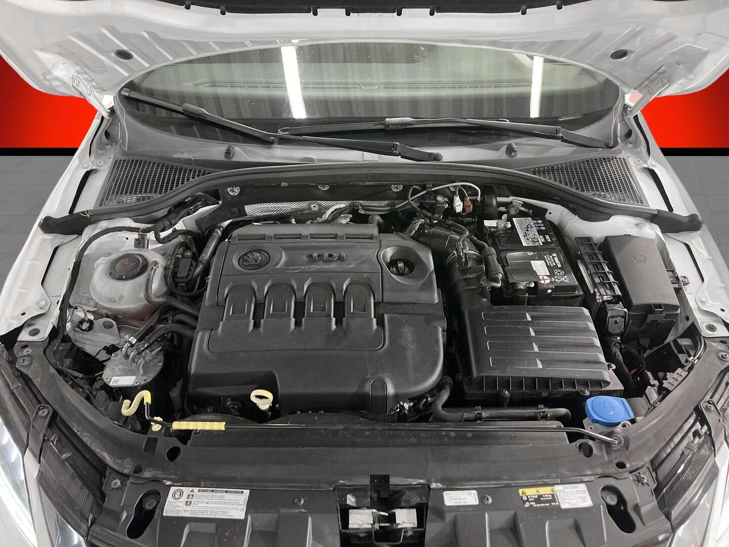 SKODA Octavia 2019