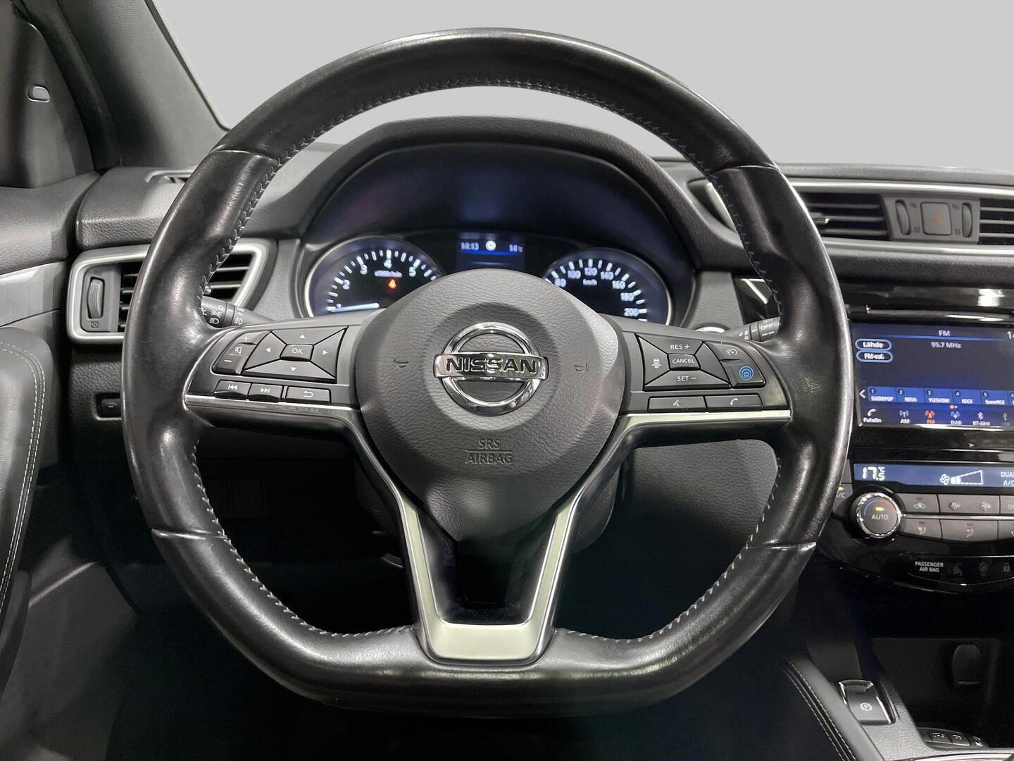 NISSAN Qashqai 2019