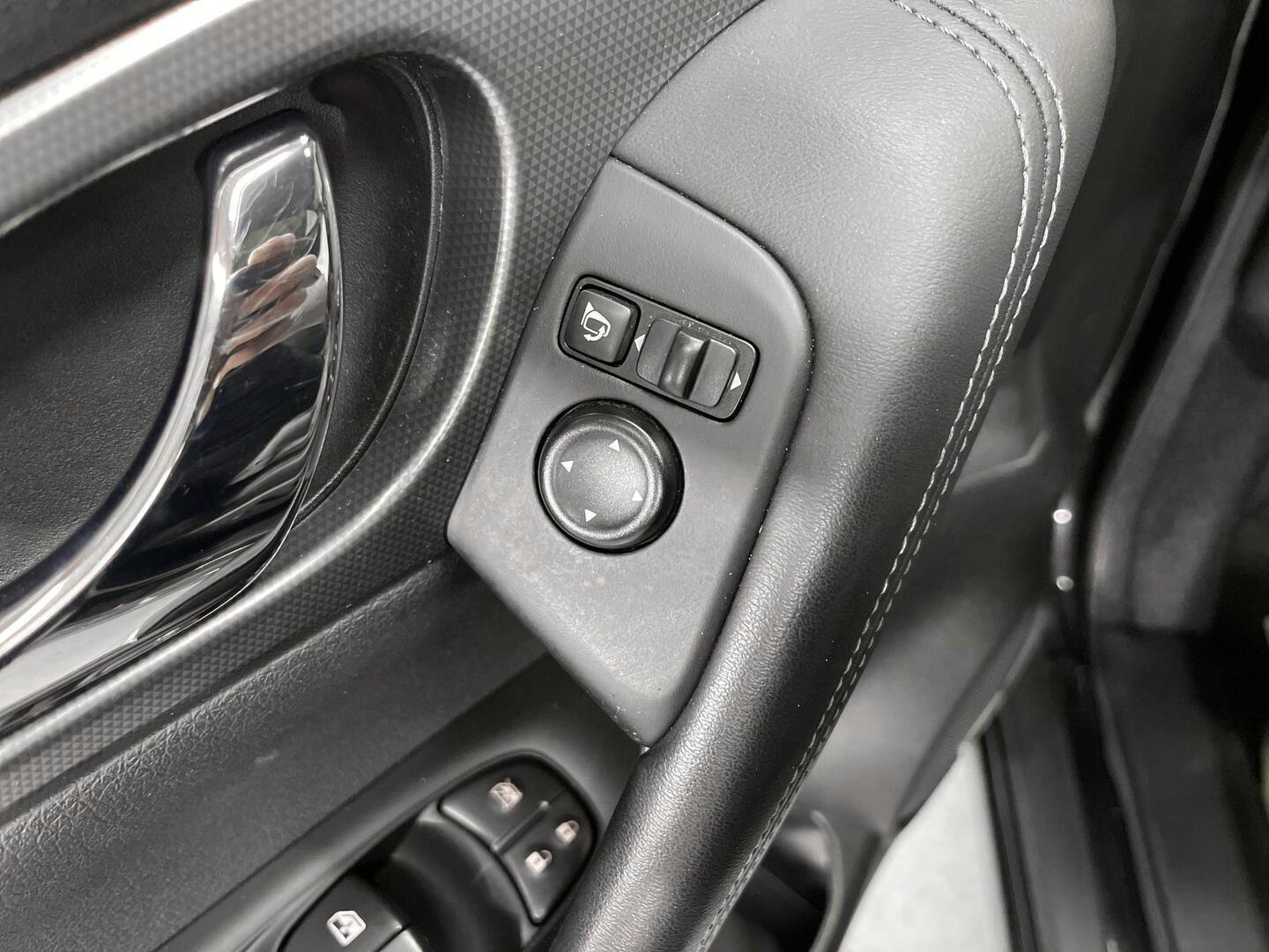 NISSAN Qashqai 2019