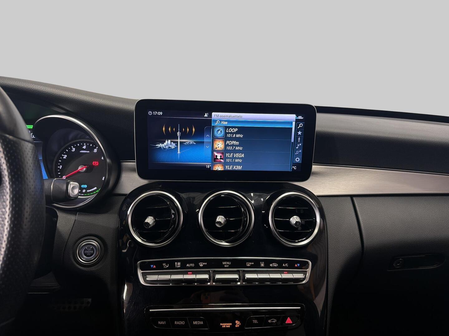 MERCEDES-BENZ C 2020