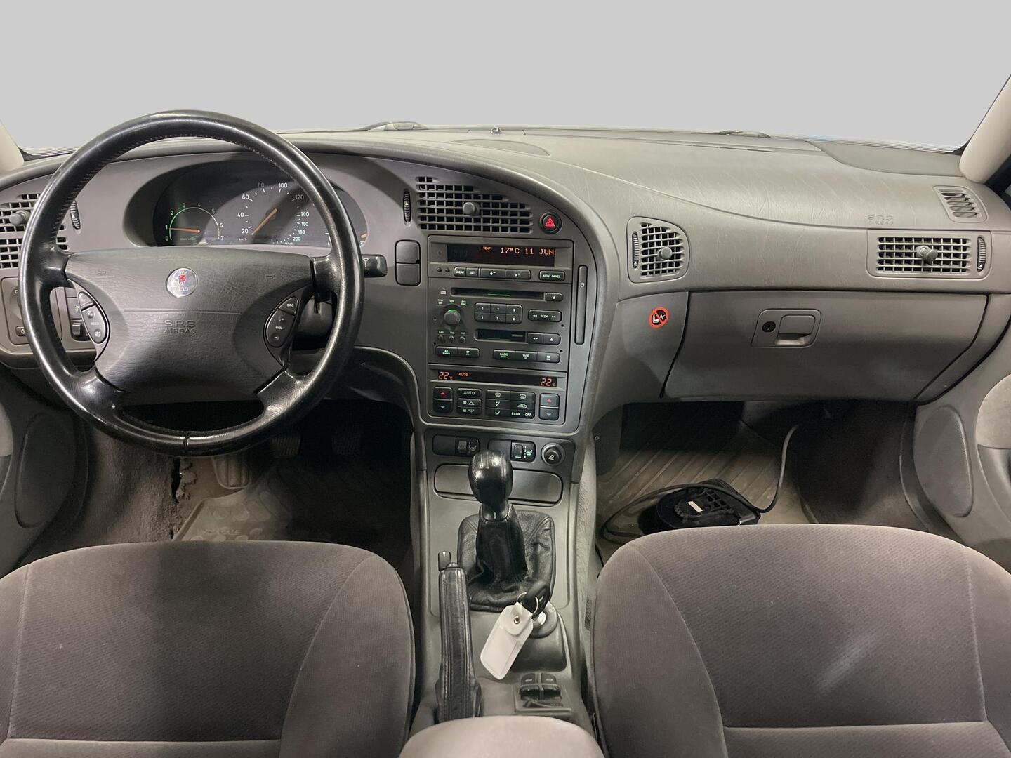 SAAB 9-5 2000