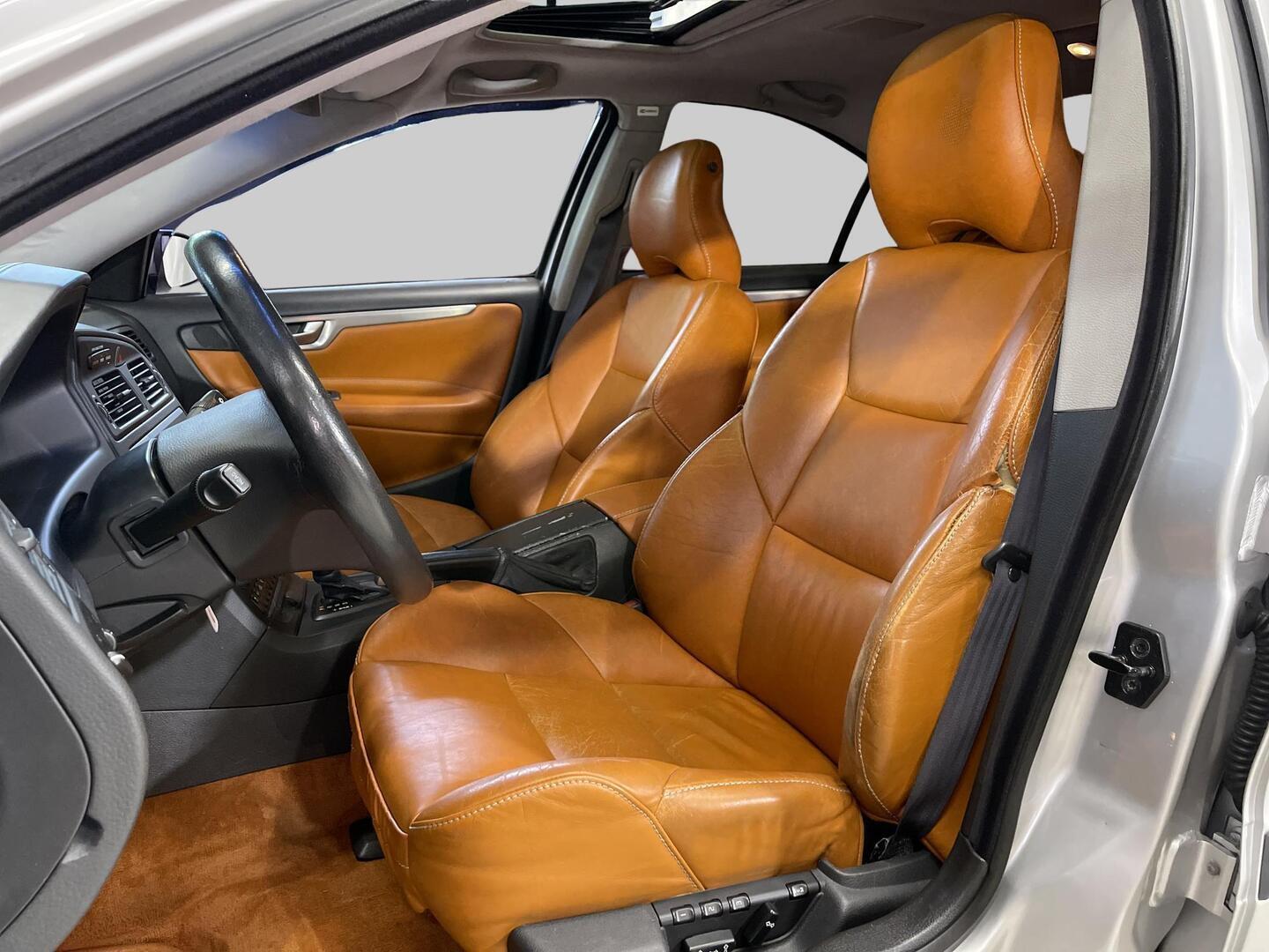 VOLVO S60 2004