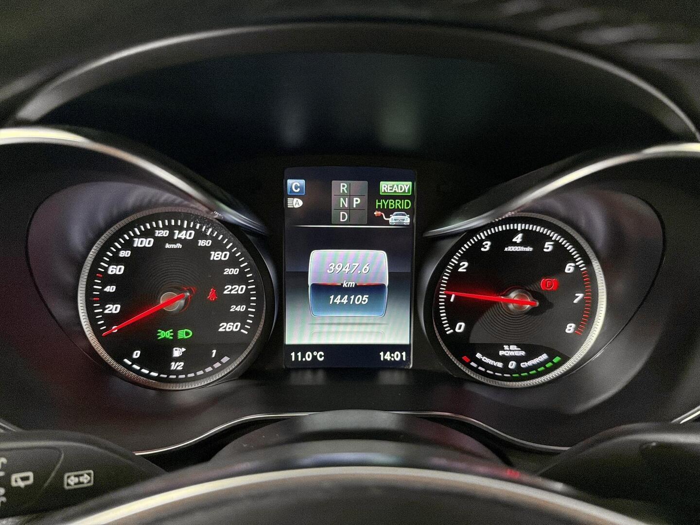 MERCEDES-BENZ GLC 2017