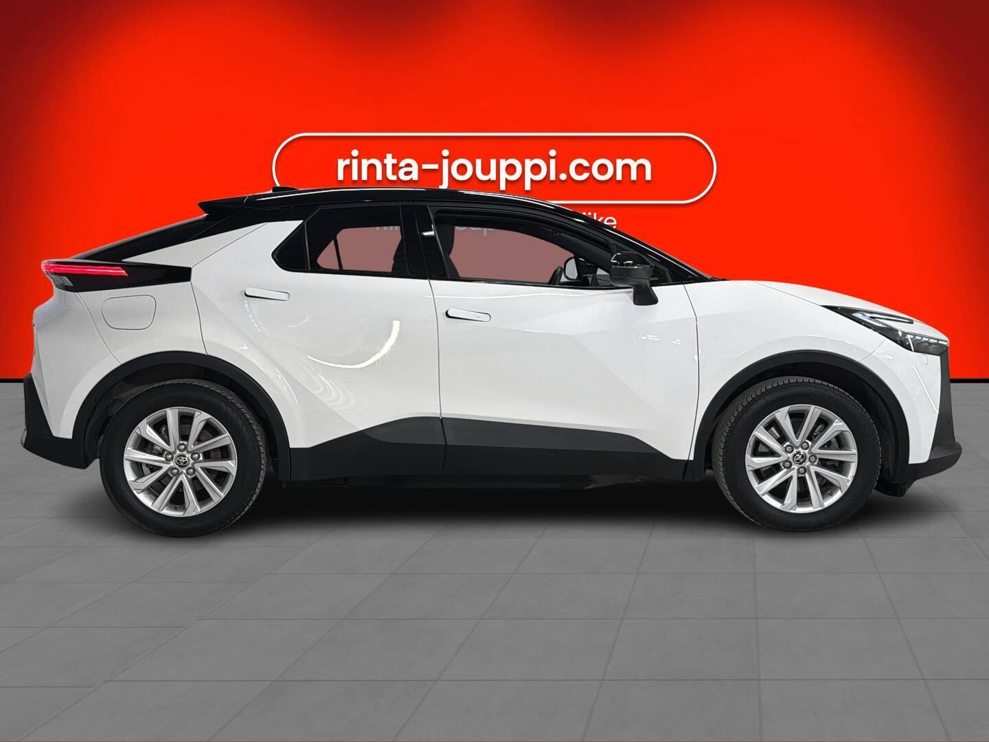 TOYOTA C-HR 2024