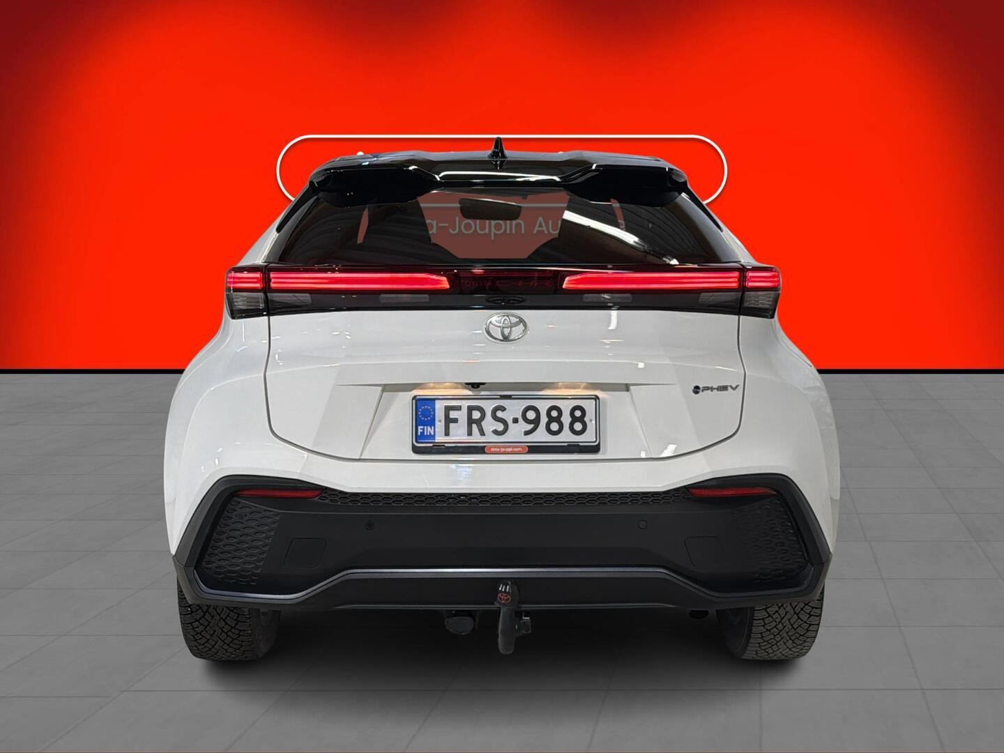 TOYOTA C-HR 2024