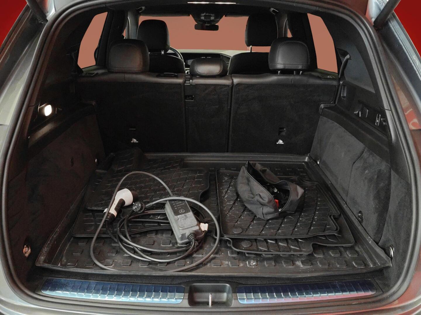 MERCEDES-BENZ GLE 2021