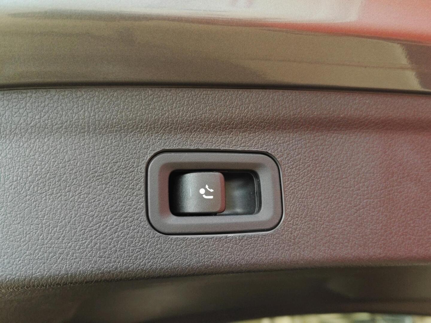 MERCEDES-BENZ GLE 2021