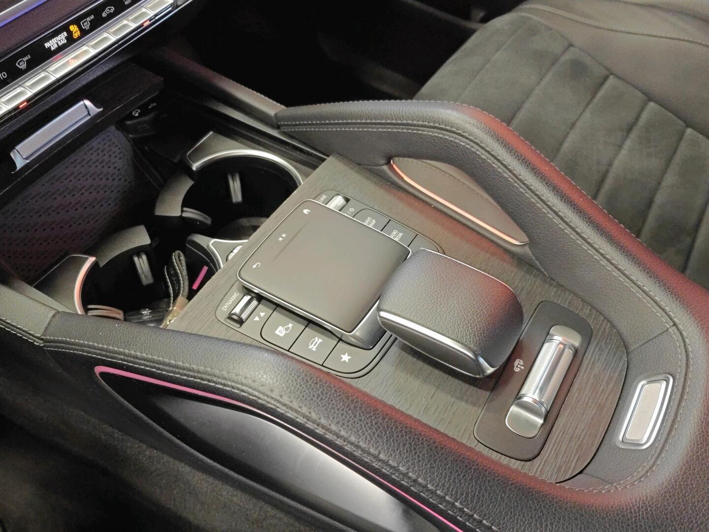 MERCEDES-BENZ GLE 2021