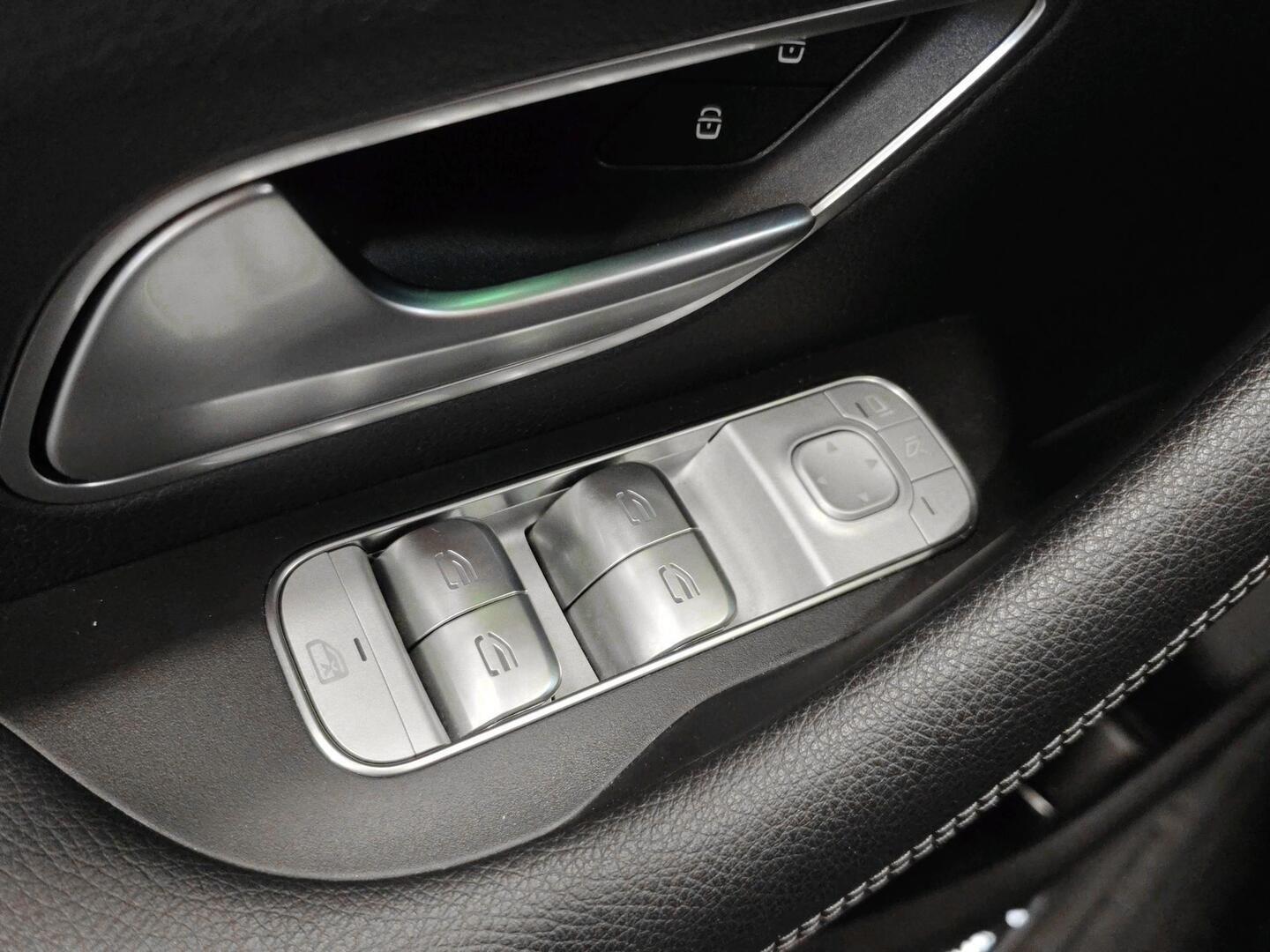 MERCEDES-BENZ GLE 2021