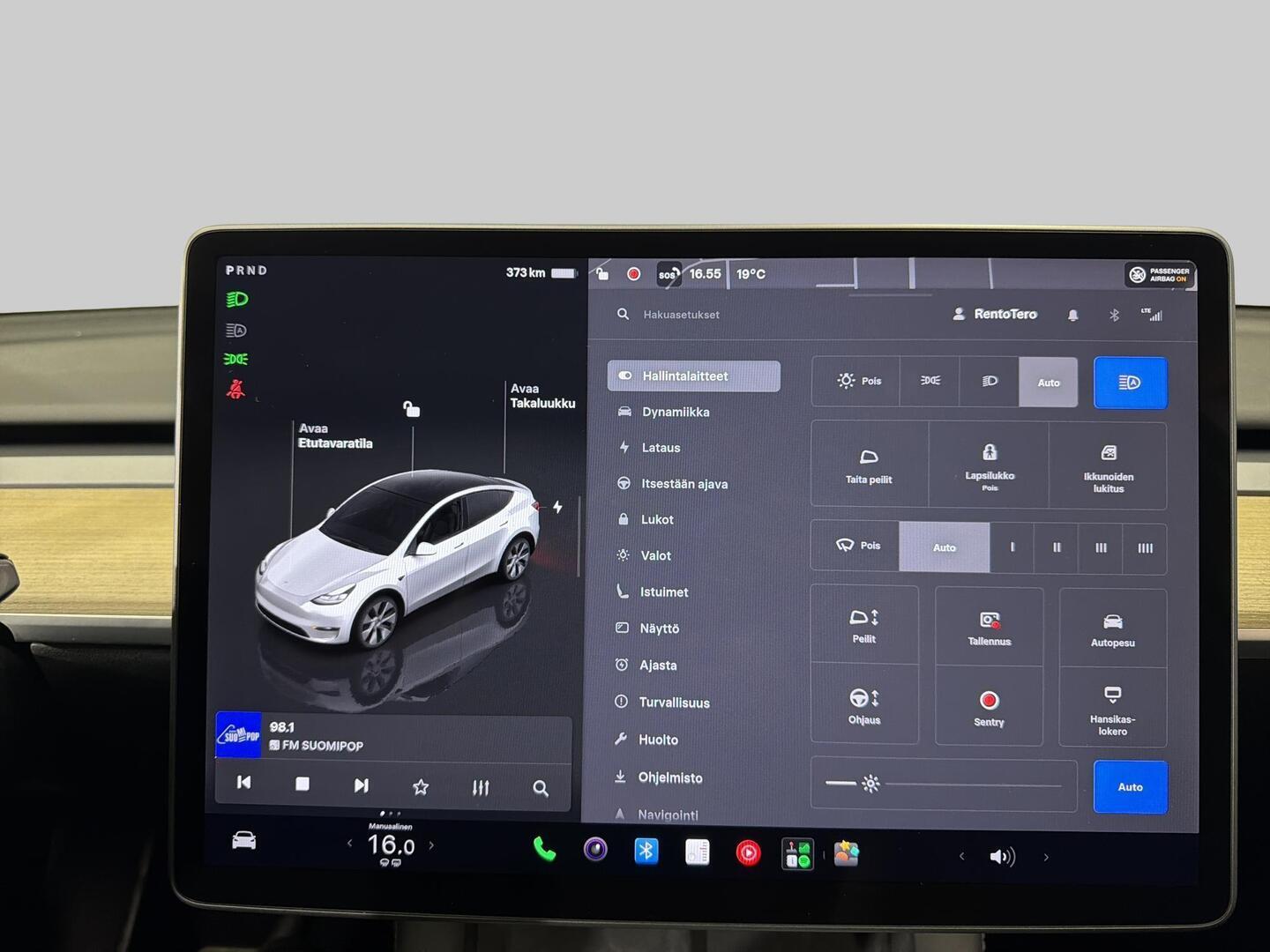 TESLA MODEL Y 2023