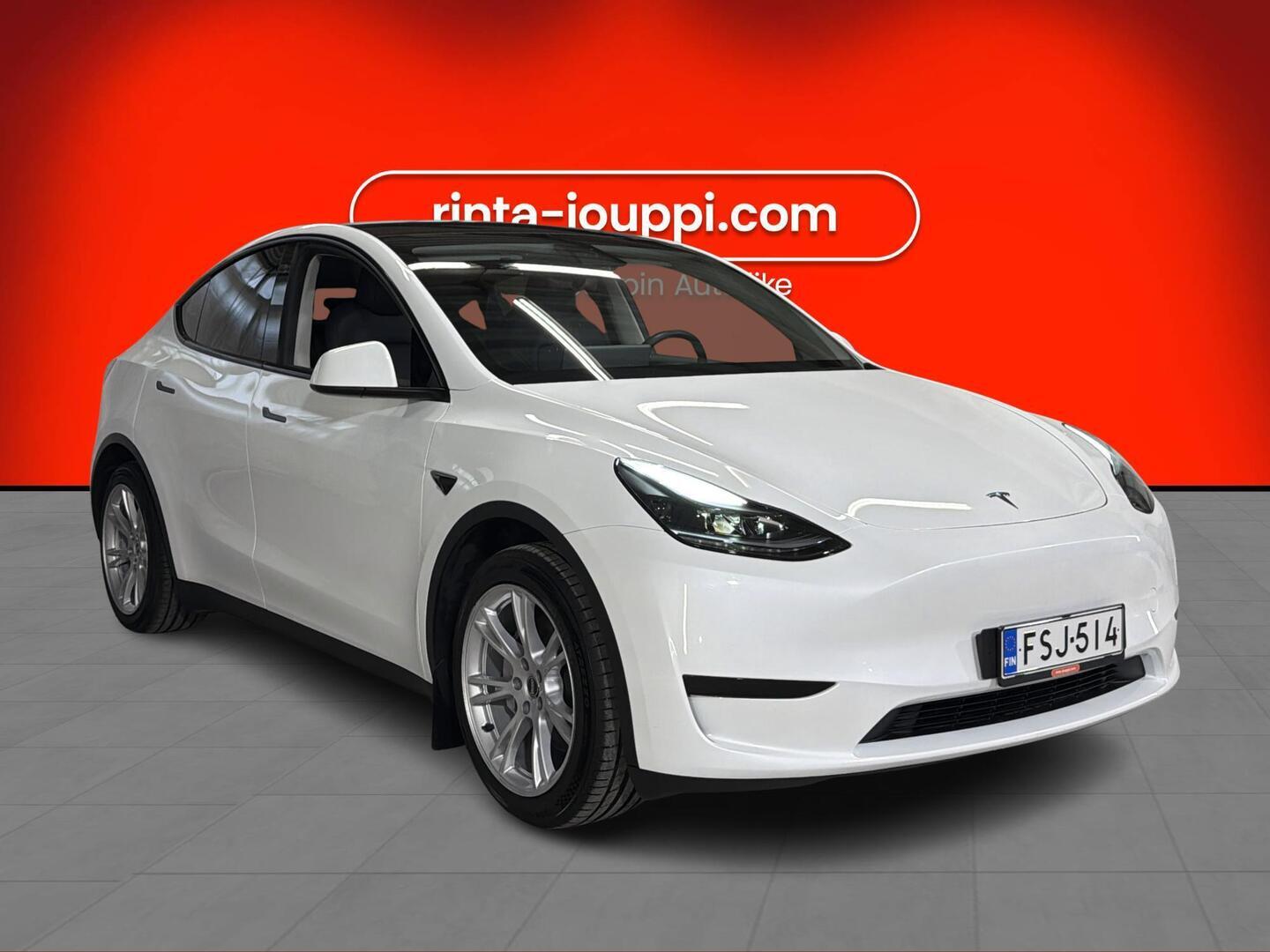 TESLA MODEL Y 2023