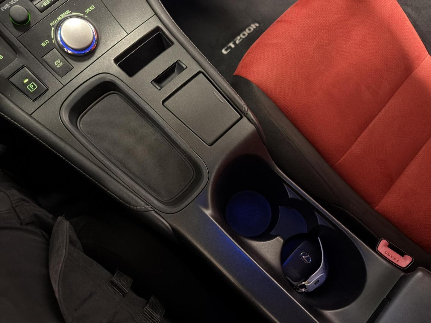 LEXUS CT 2011