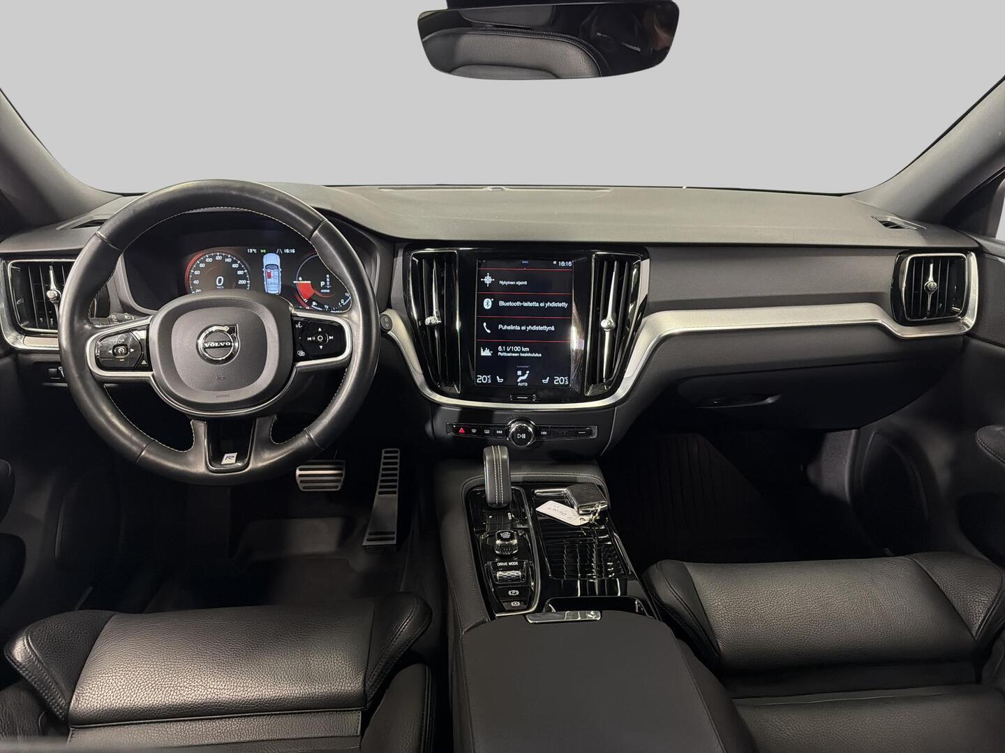 VOLVO V60 2019