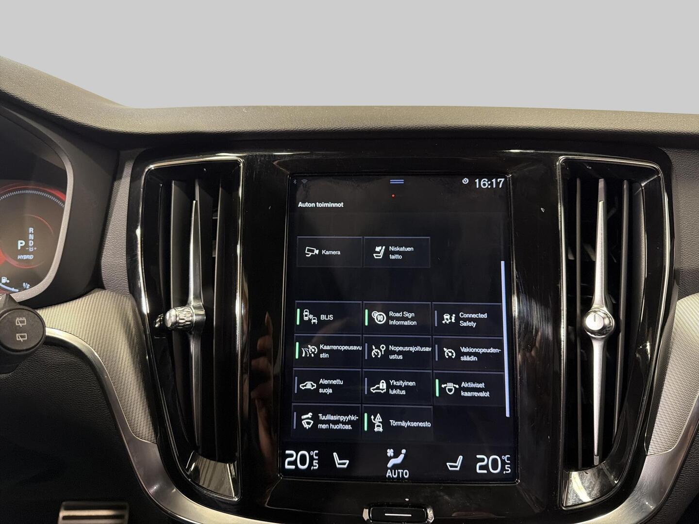 VOLVO V60 2019