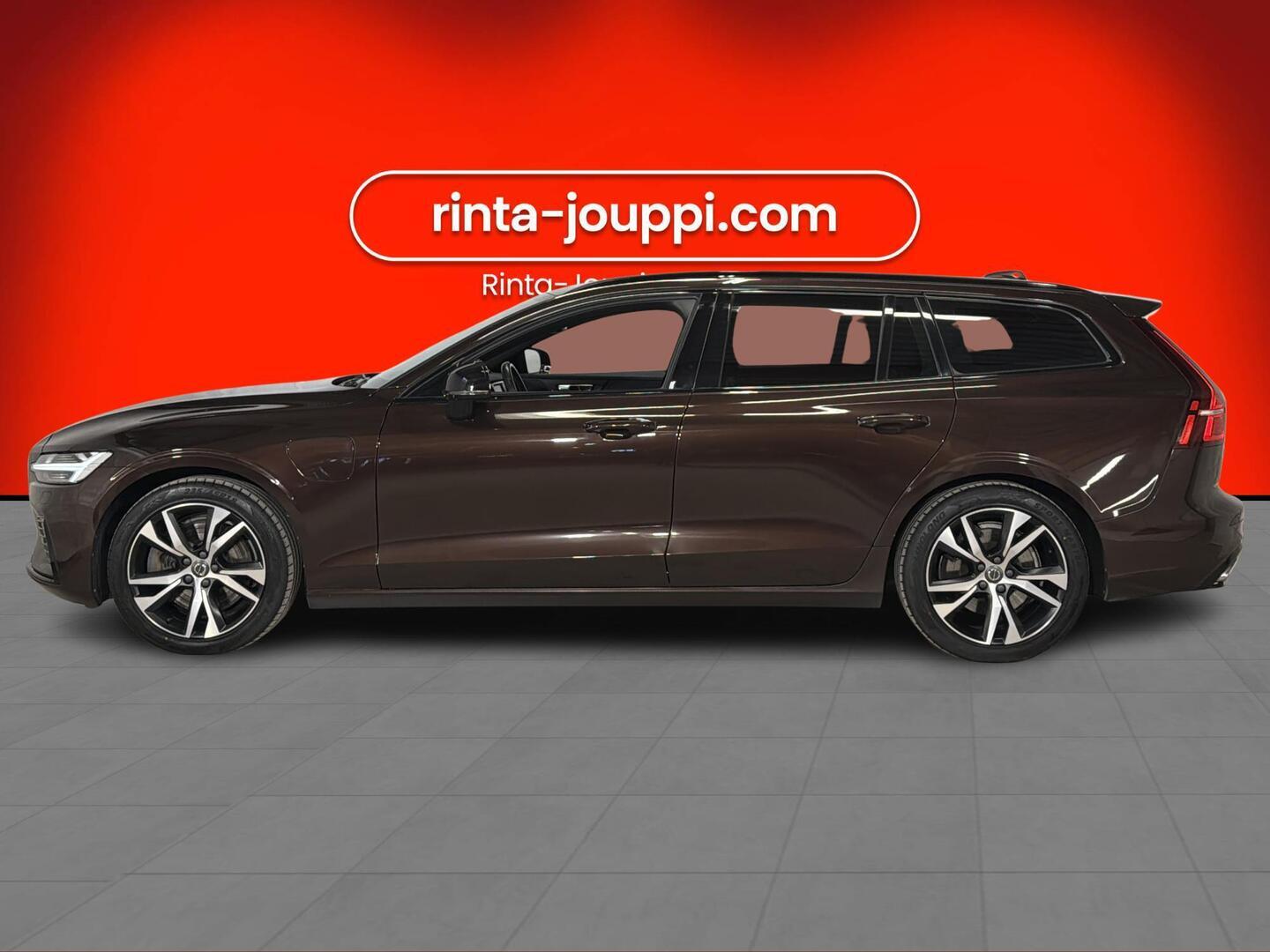 VOLVO V60 2019