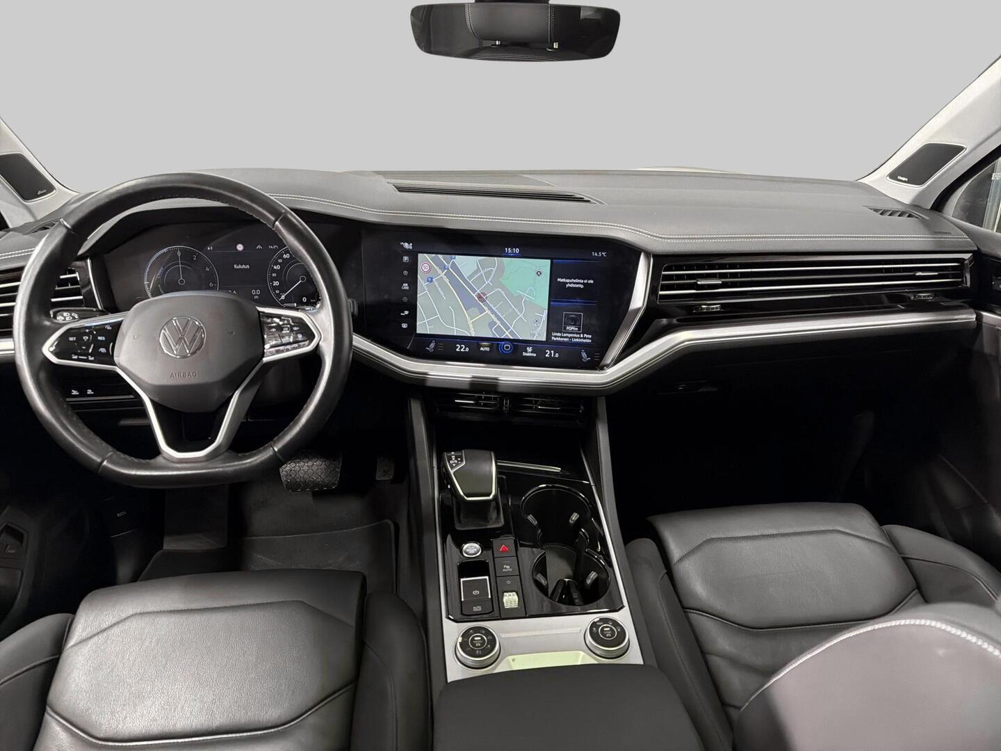 VOLKSWAGEN Touareg 2020