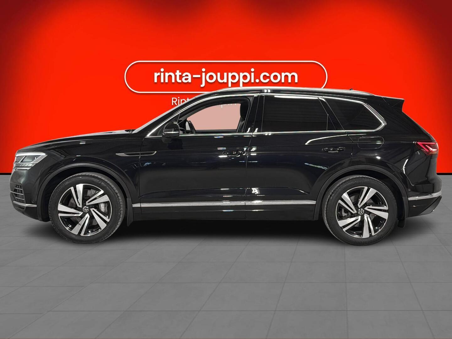 VOLKSWAGEN Touareg 2020
