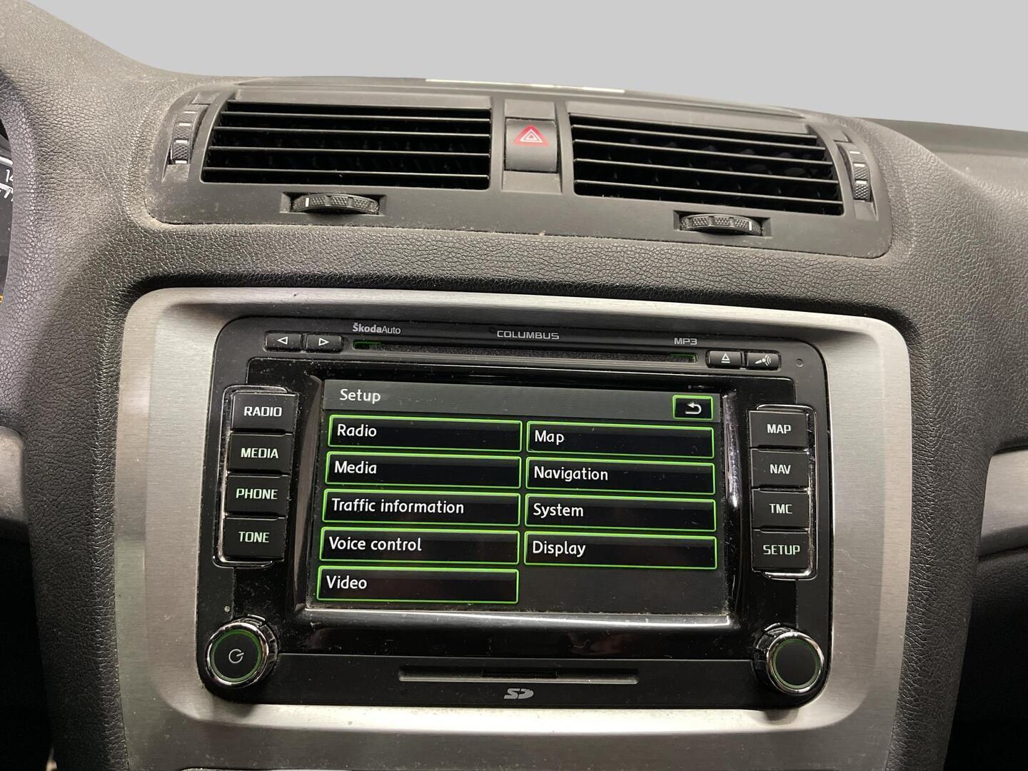 SKODA Octavia 2011