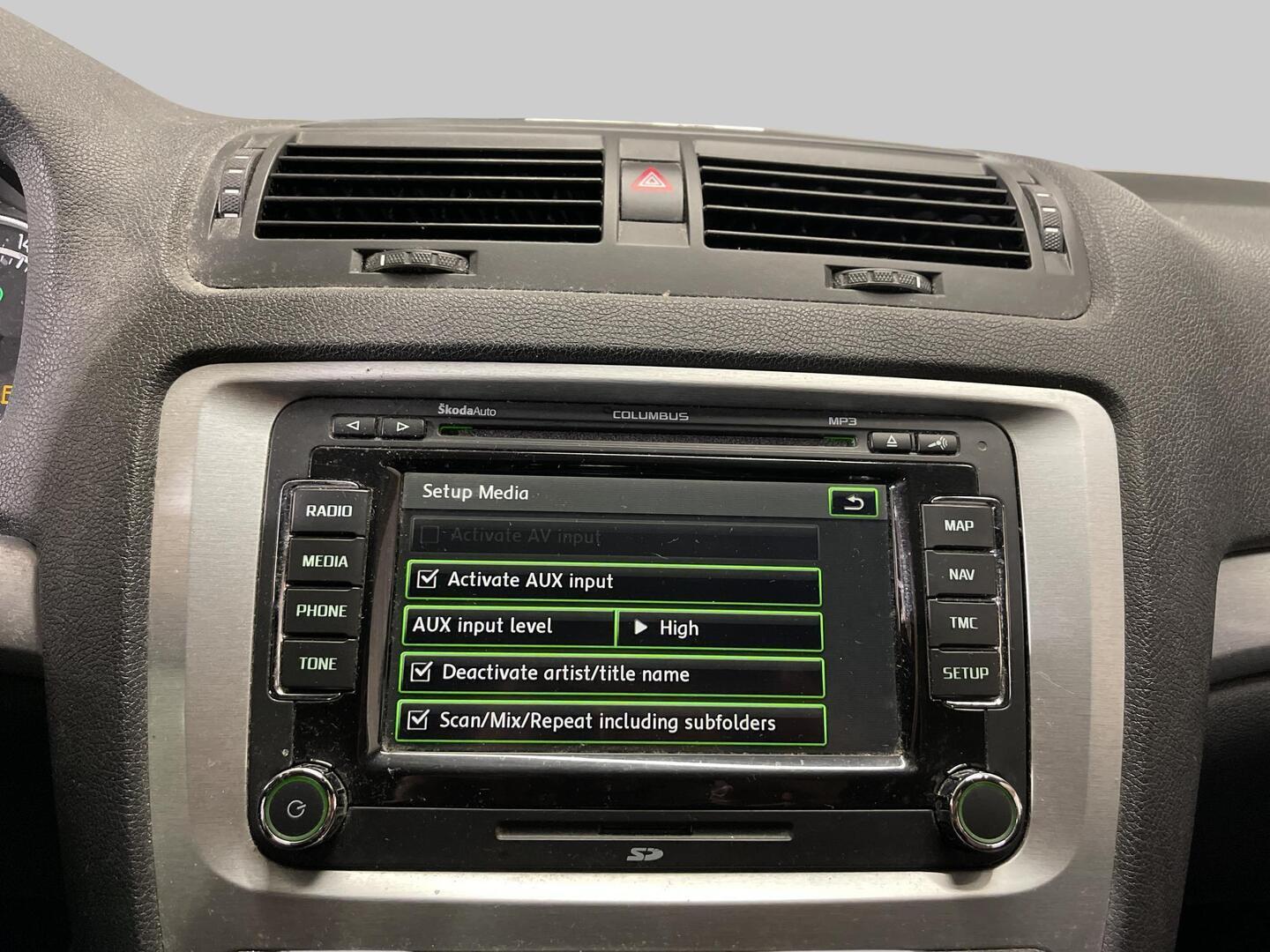 SKODA Octavia 2011