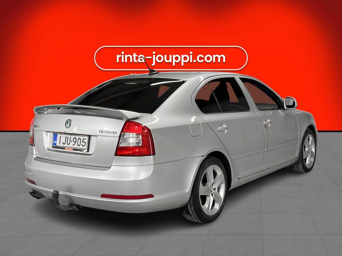 SKODA Octavia 2011