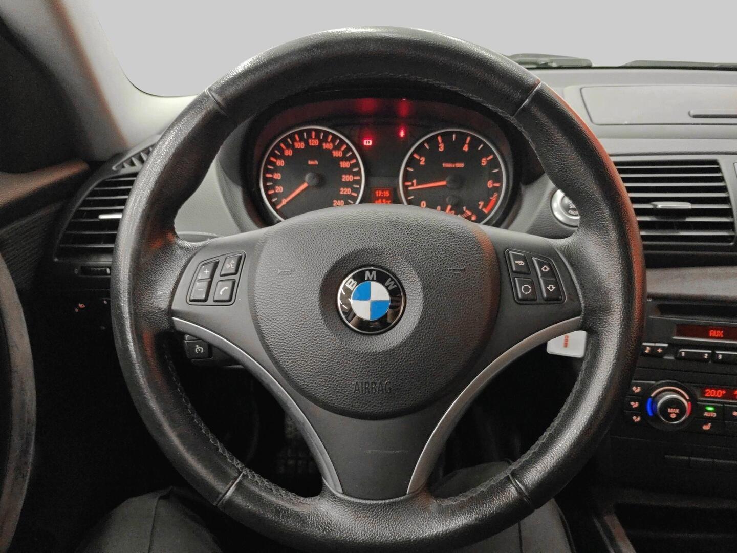 BMW 116 2011
