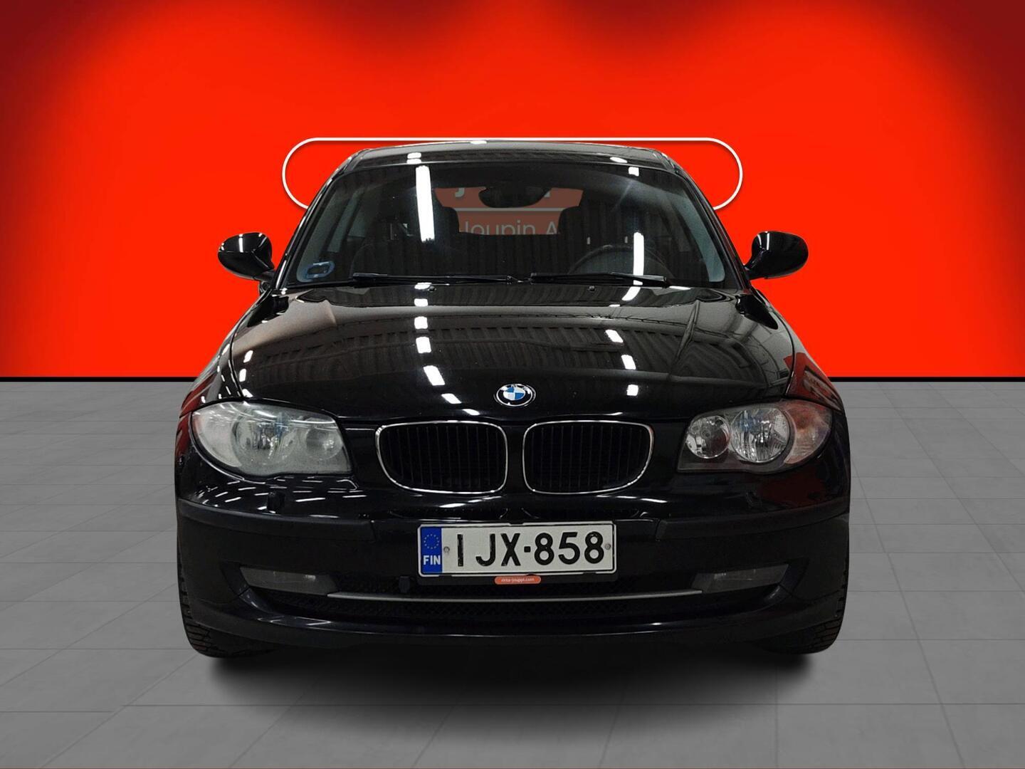 BMW 116 2011