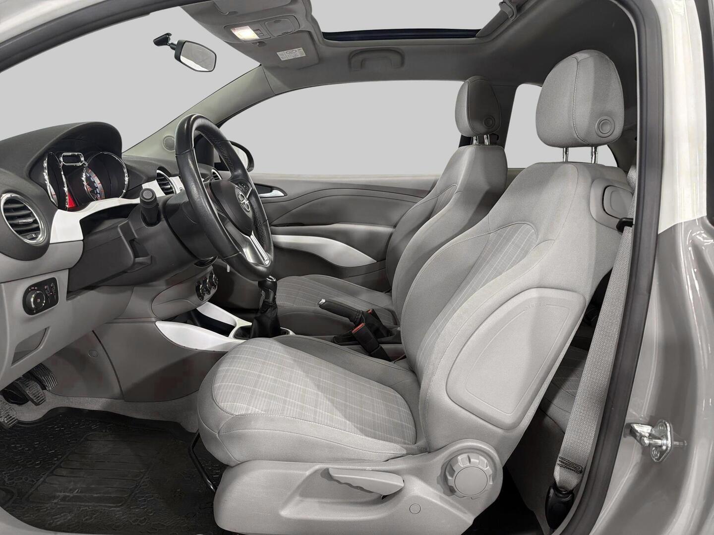 OPEL Adam 2013