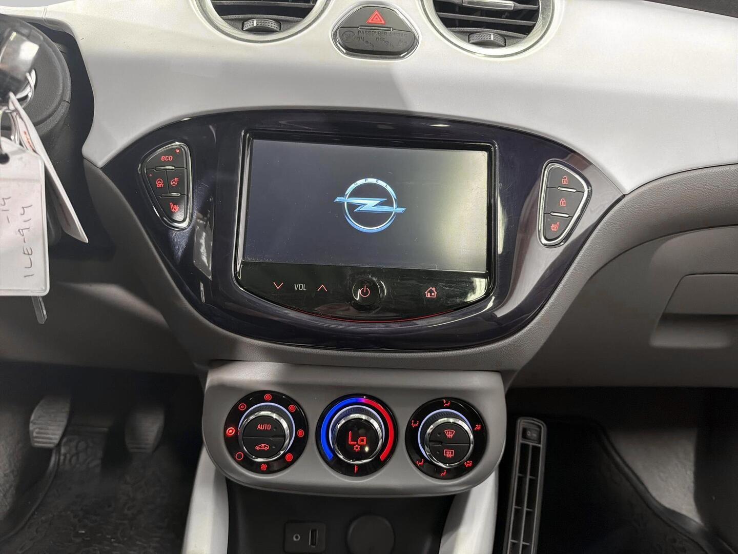 OPEL Adam 2013