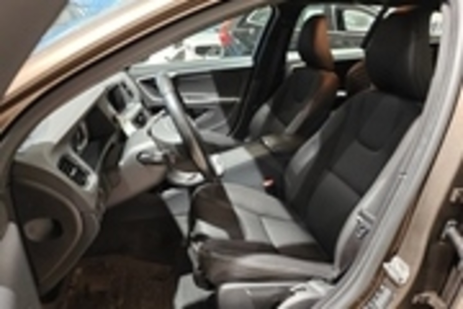 VOLVO V60 Cross Country 2016