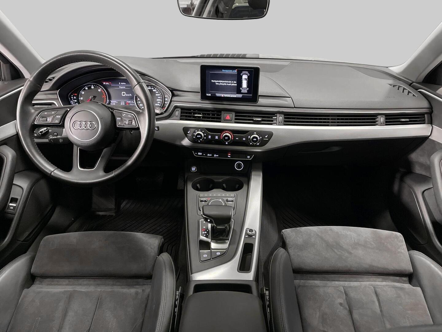 AUDI A4 2018