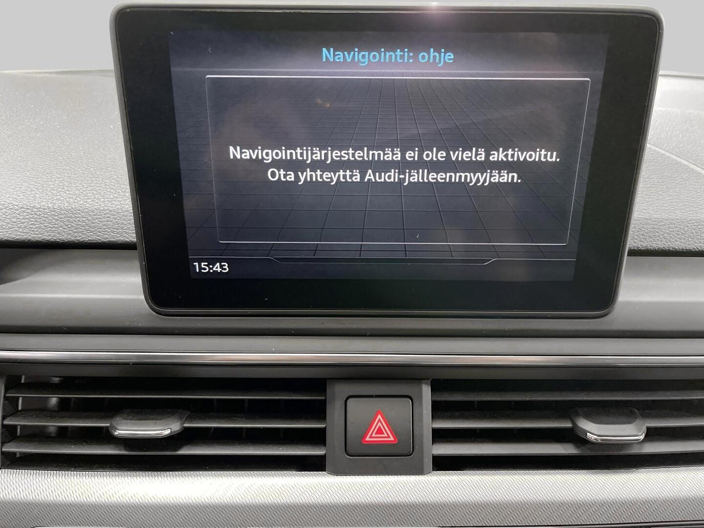 AUDI A4 2018