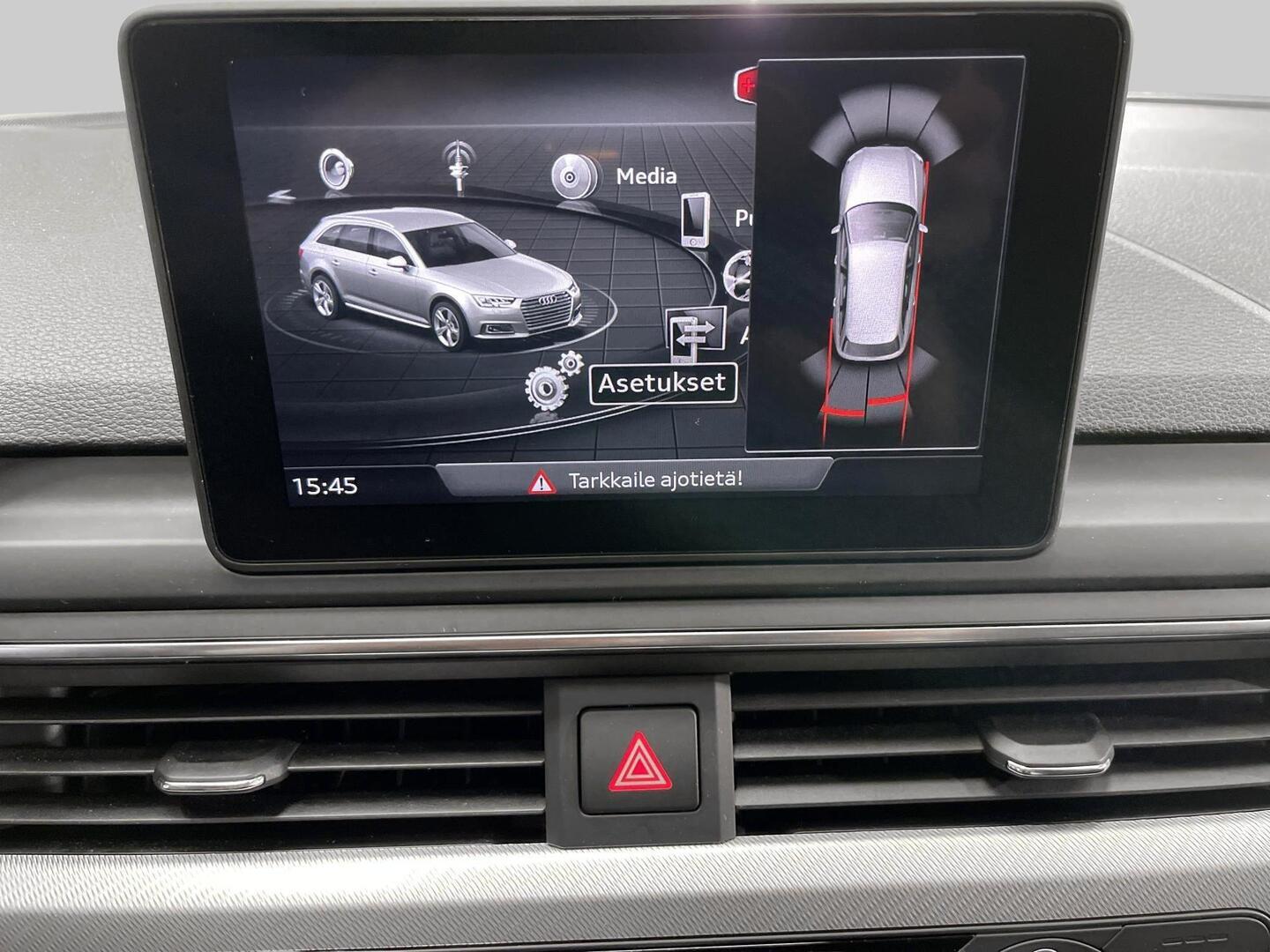 AUDI A4 2018