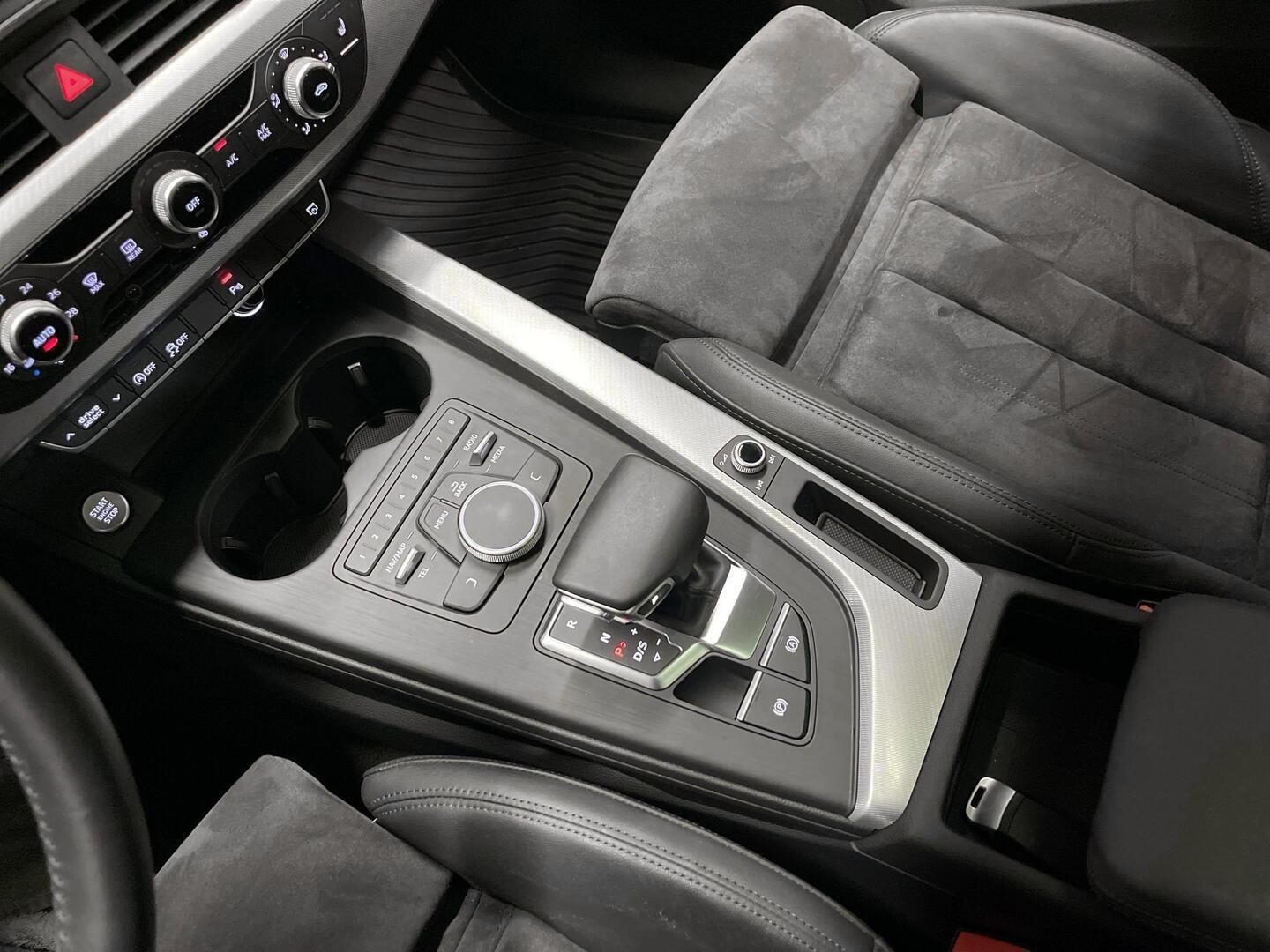 AUDI A4 2018