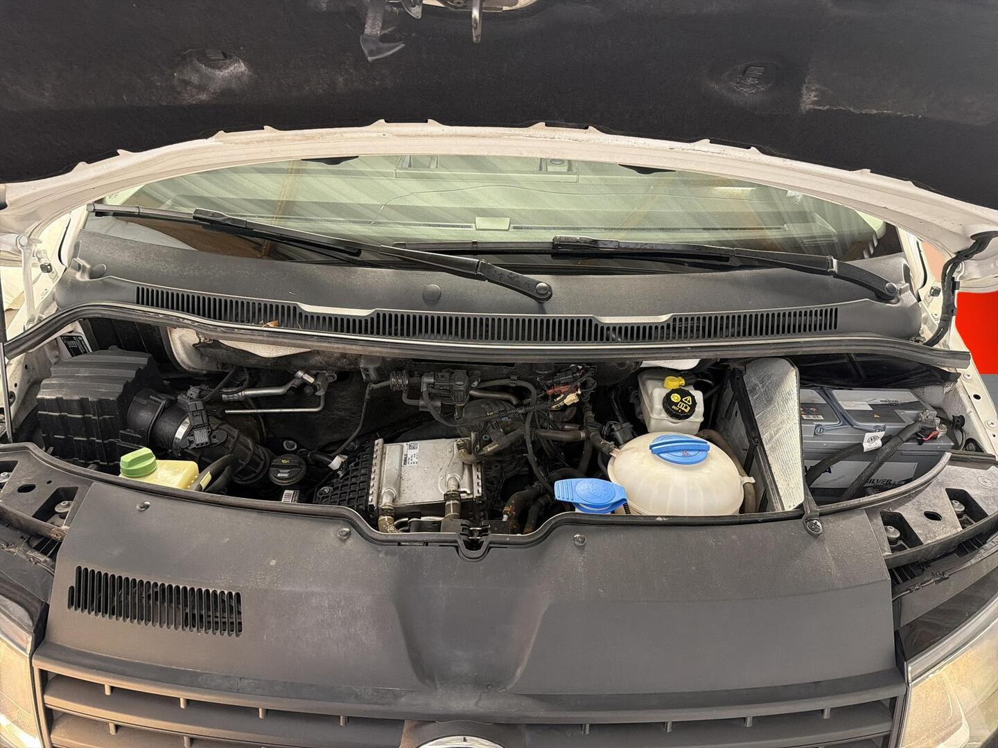 VOLKSWAGEN Transporter 2018