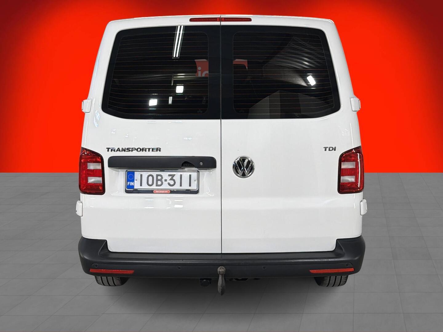 VOLKSWAGEN Transporter 2018